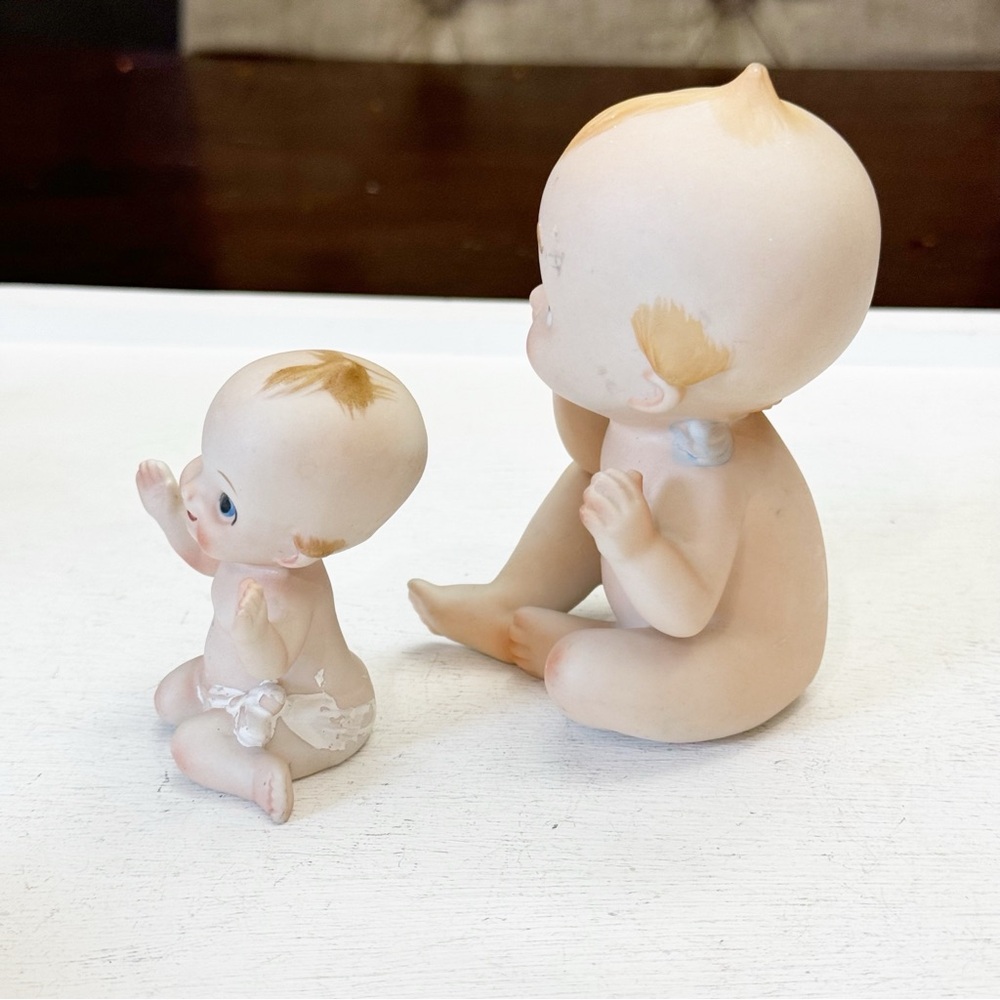 Vintage Lefton Old Porcelain Kewpie Baby Dolls Pouty & Smily Set of Two - Picture 7 of 14